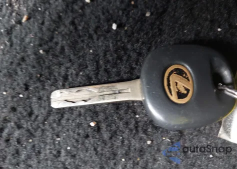 2002 Lexus Es 300 z USA, uszkodzony, nr VIN JTHBF30G820079327